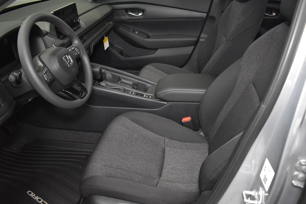 Thumbnail: 2025 Honda Accord - 19