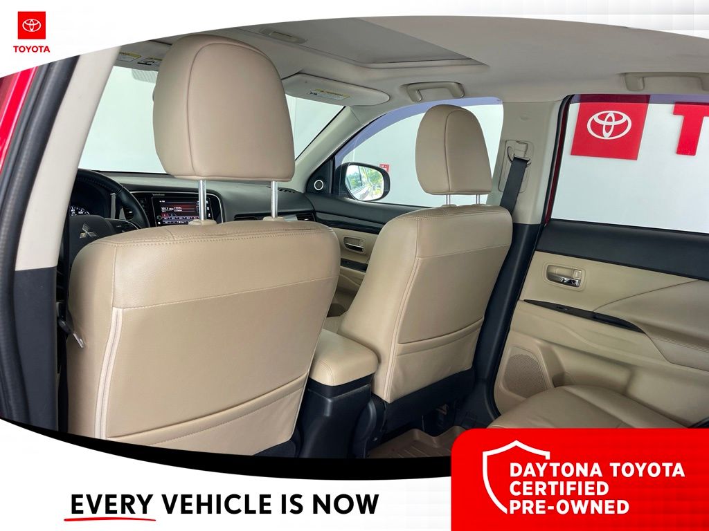 Used 2017 Mitsubishi Outlander SUV