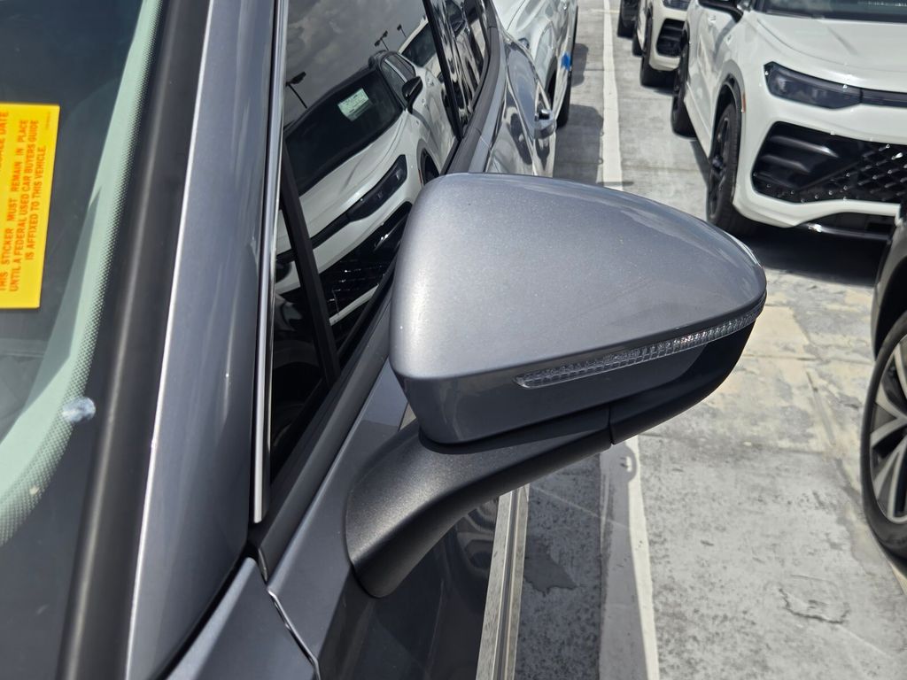 2025 Volkswagen Tiguan - $31,490