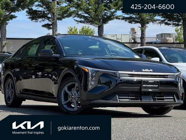 Aurora Black Pearl 2026 Kia K4 Sedan Front-Wheel Drive Continuously Variable Transmission