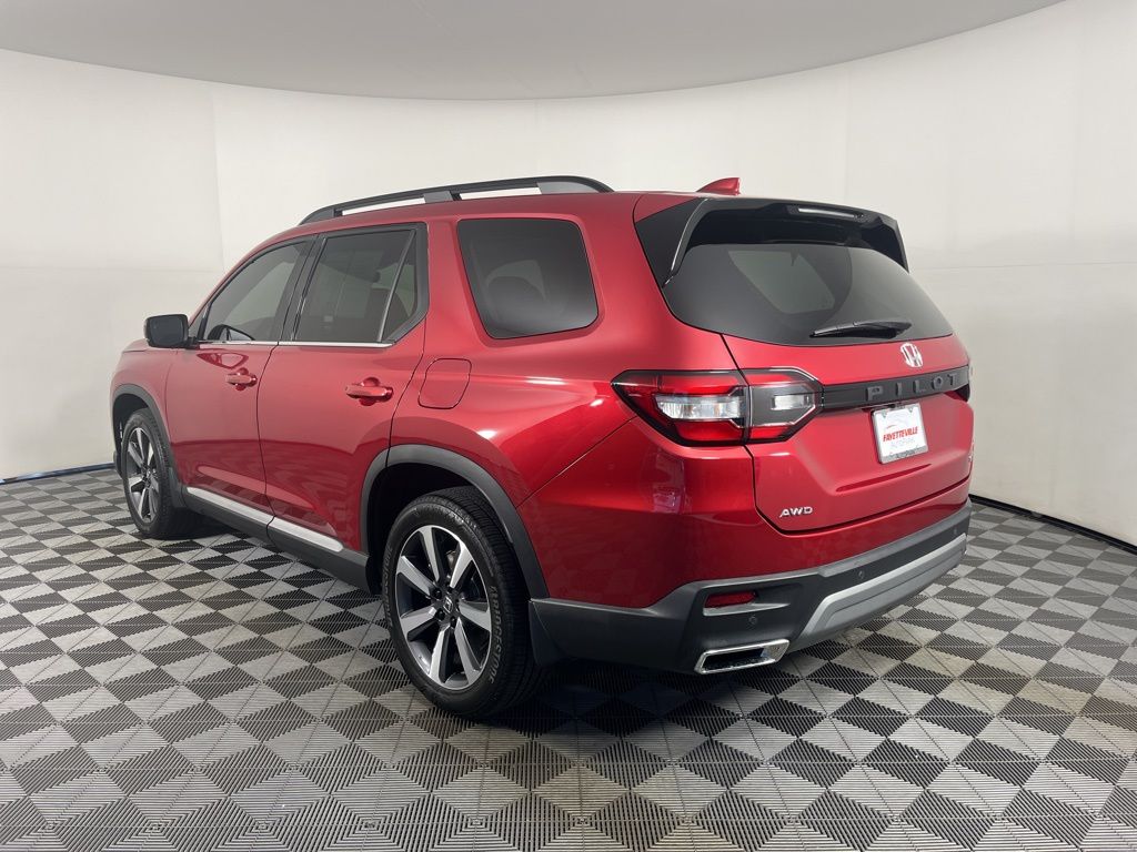 Thumbnail: 2023 Honda Pilot - 3