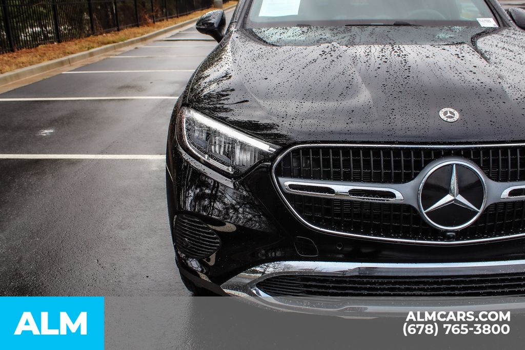 Used 2026 Black Mercedes-Benz GLC 350e image 12