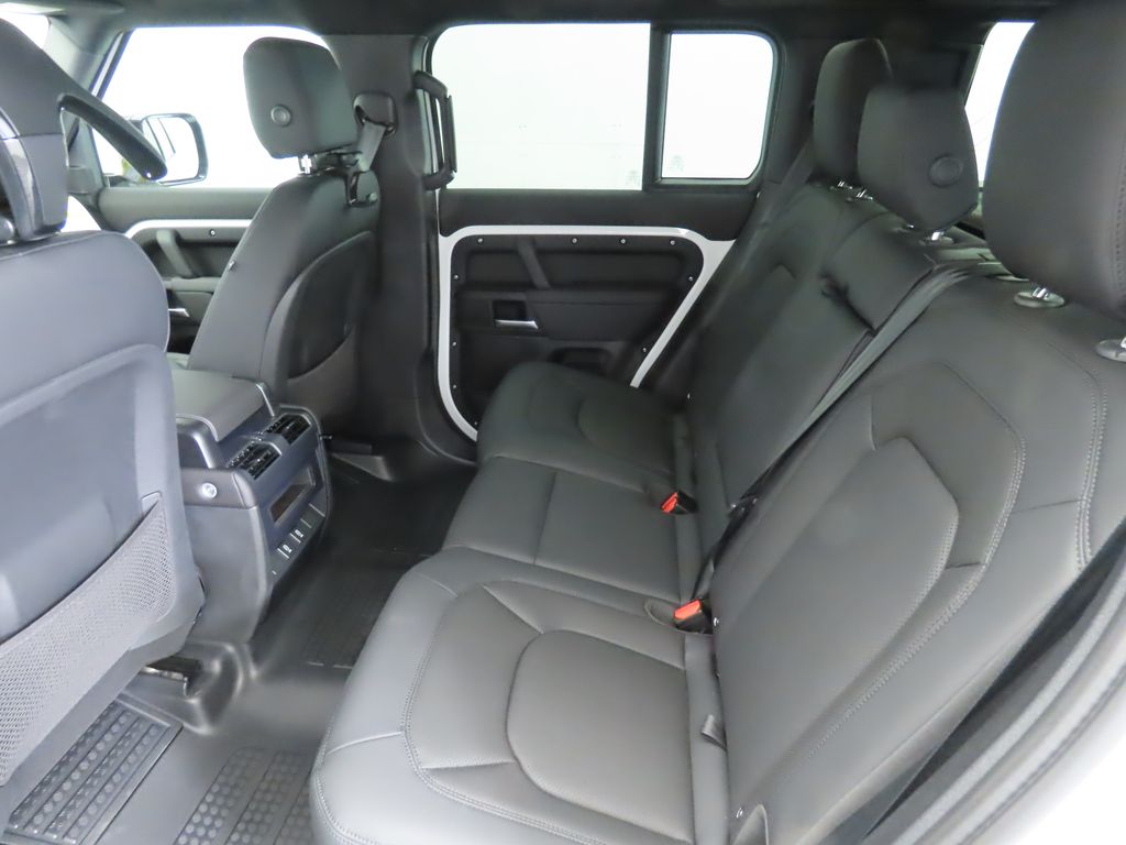 Thumbnail: 2026 Land Rover Defender - 20