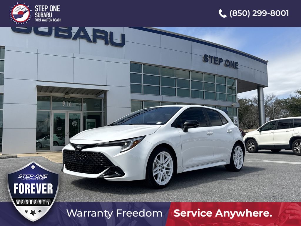 2026 Toyota Corolla Hatchback SE FWD