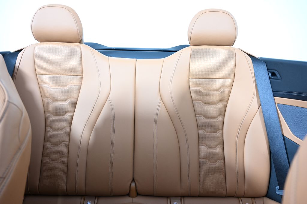 Thumbnail: 2023 BMW 8 Series - 31