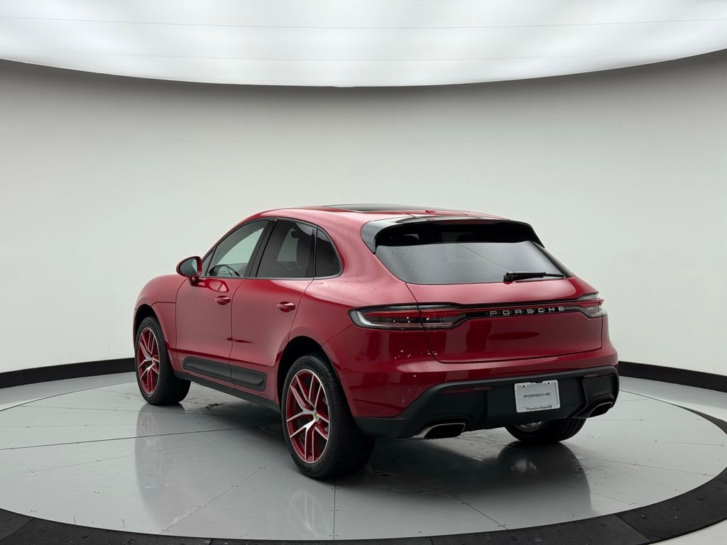 Thumbnail: 2025 Porsche Macan - 8