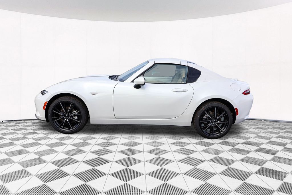 2024 Mazda MX-5 Miata RF Grand Touring 11