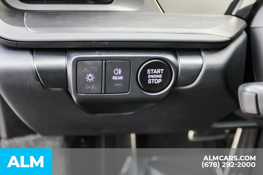 Used 2025 White Porsche Carrera GTS image 28