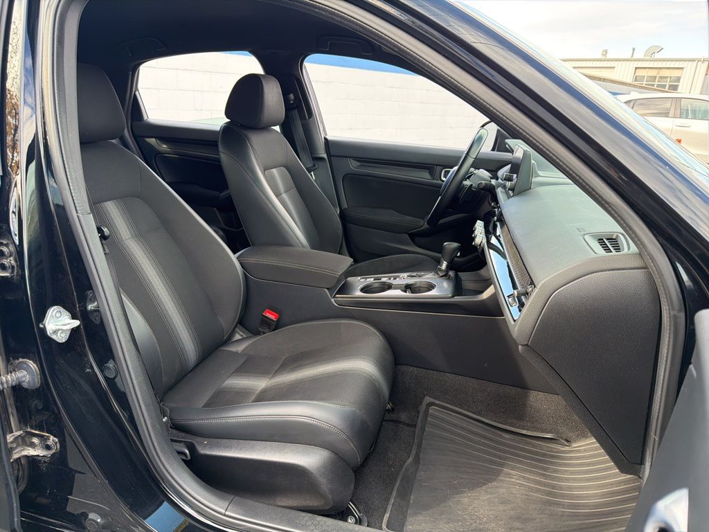 Thumbnail: 2023 Honda Civic - 24