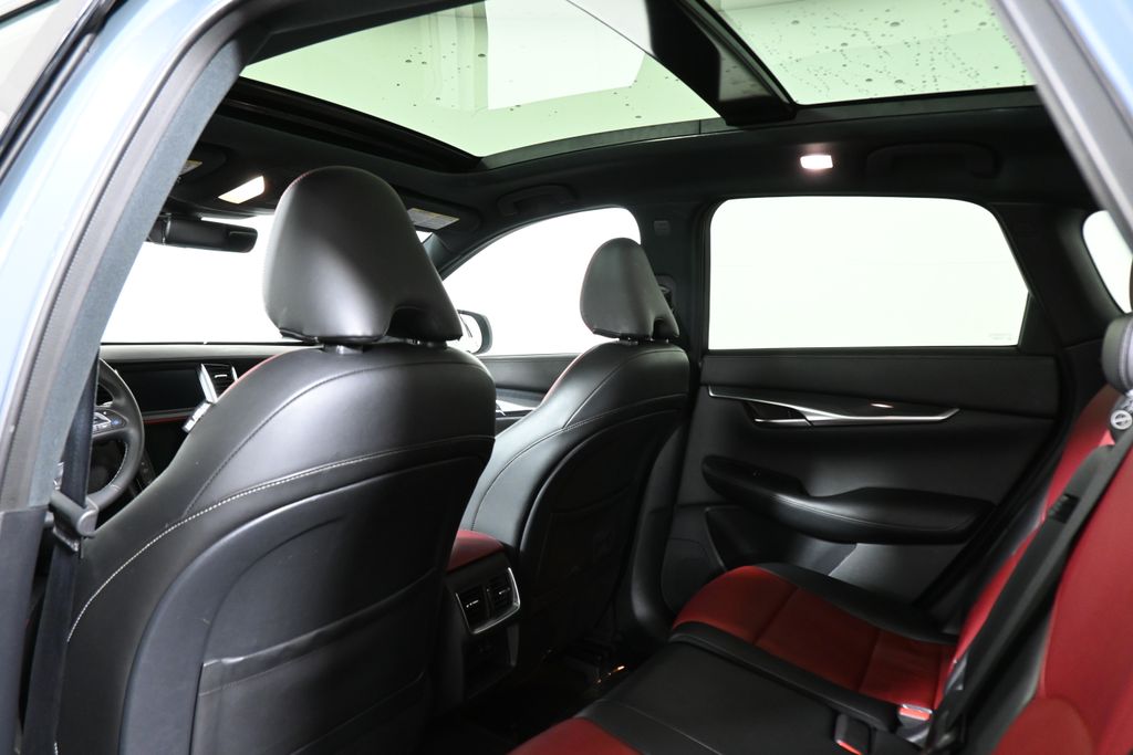 Thumbnail: 2023 INFINITI QX50 - 32