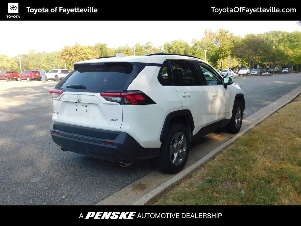 Thumbnail: 2025 Toyota RAV4 - 4