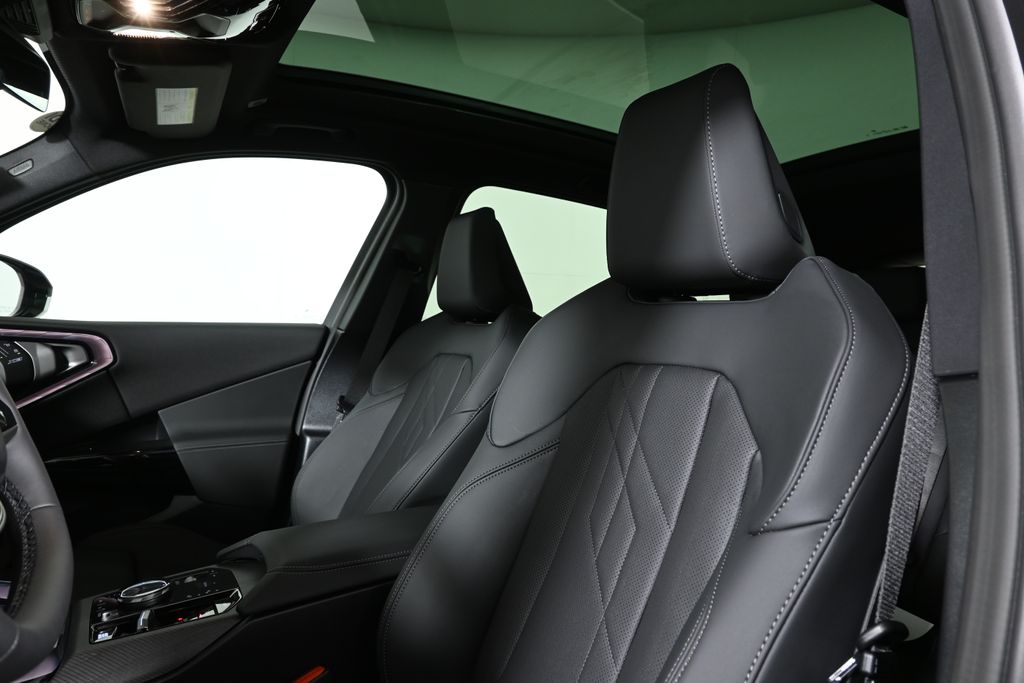 Thumbnail: 2026 BMW X3 - 16