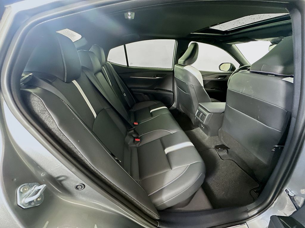 Thumbnail: 2025 Toyota Camry - 28