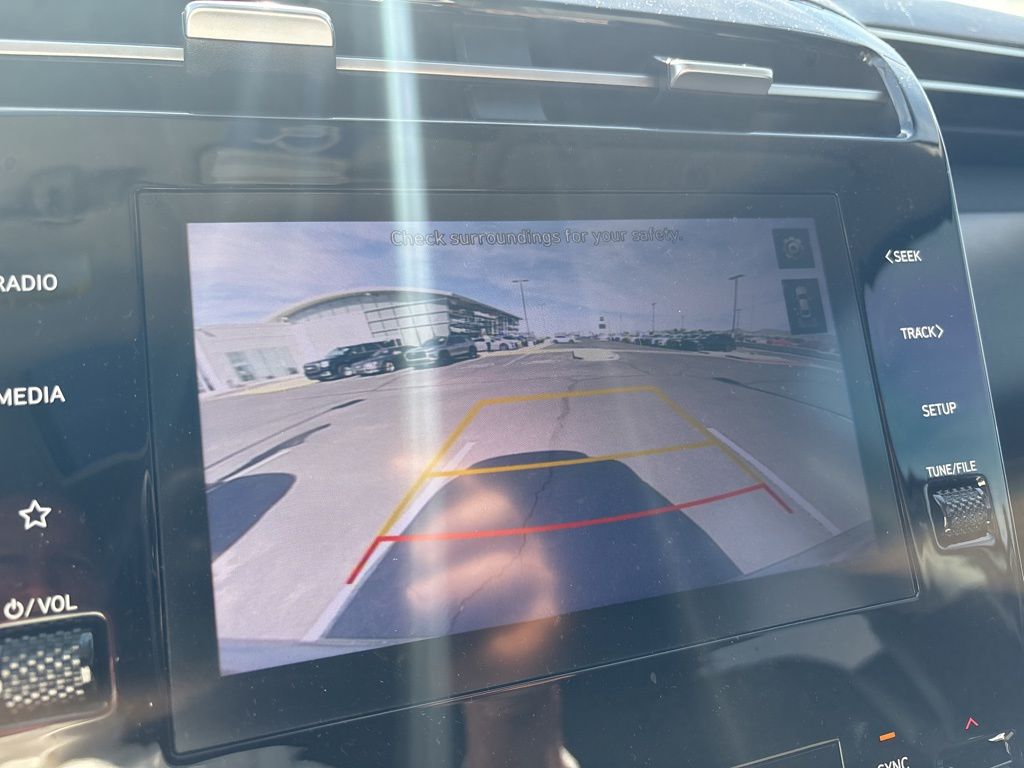 Thumbnail: 2023 Hyundai Tucson - 9