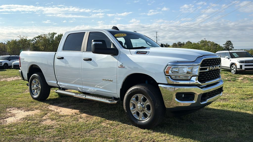 Bright White Clearcoat 2024 RAM 2500 Big Horn Crew Cab 4WD Pickup Truck Four-Wheel Drive 6-Speed Automatic