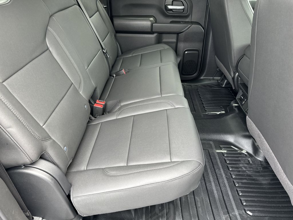 new 2025 GMC Sierra 3500HD car, priced at $52,118