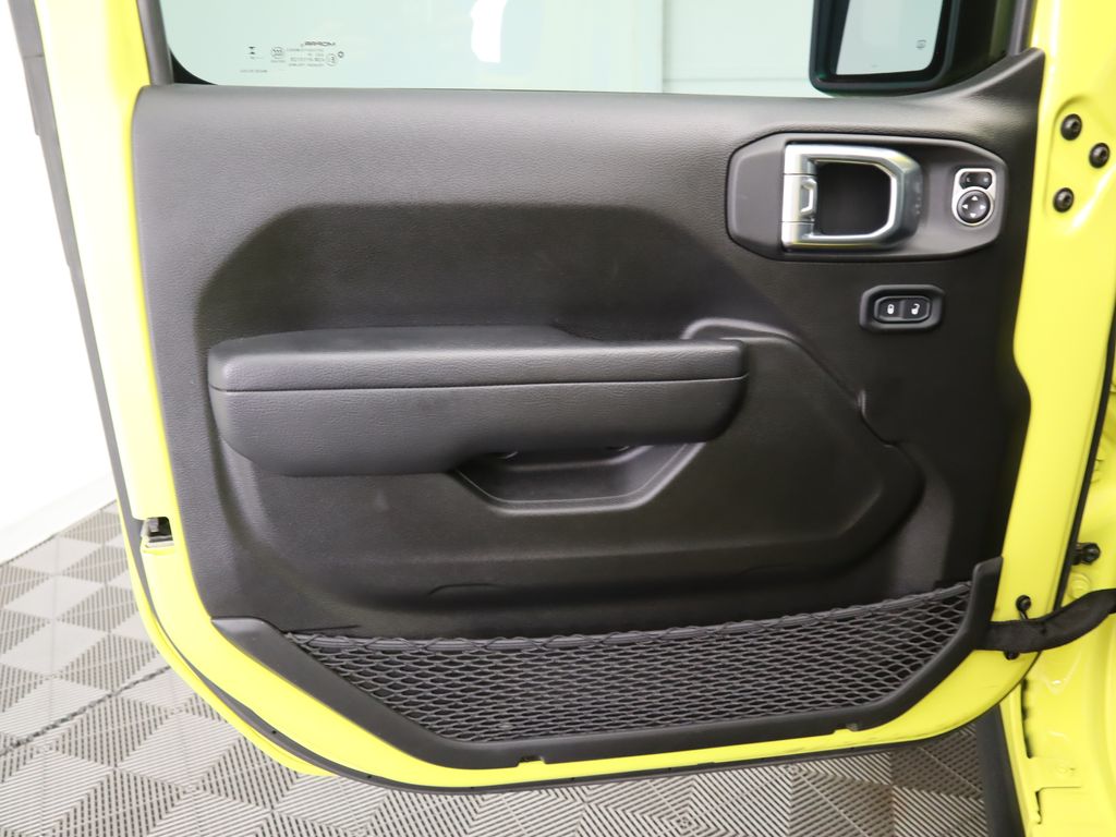 Thumbnail: 2024 Jeep Wrangler - 24