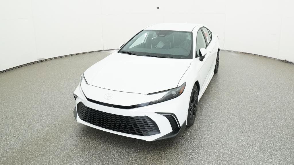 2025 Toyota Camry SE 23