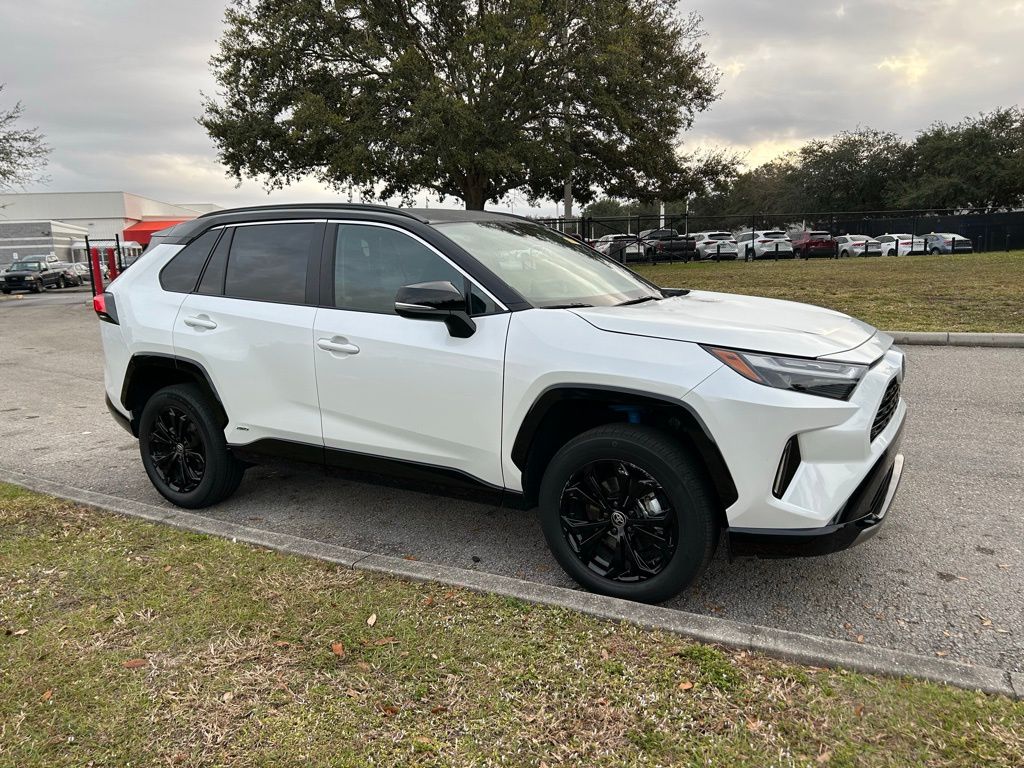 Thumbnail: 2023 Toyota RAV4 - 7
