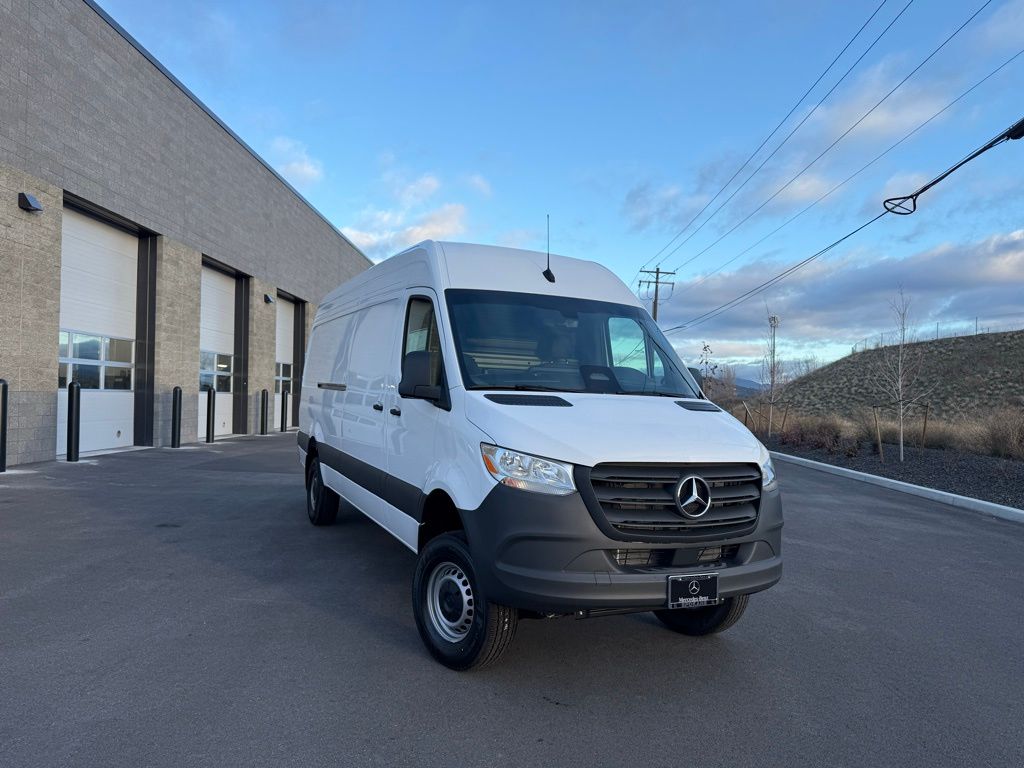 2026 Mercedes-Benz Sprinter 2500 170 WB HO High Roof AWD's photo