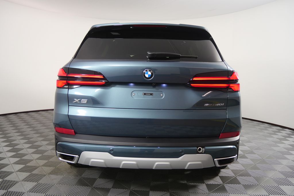 Thumbnail: 2026 BMW X5 - 4