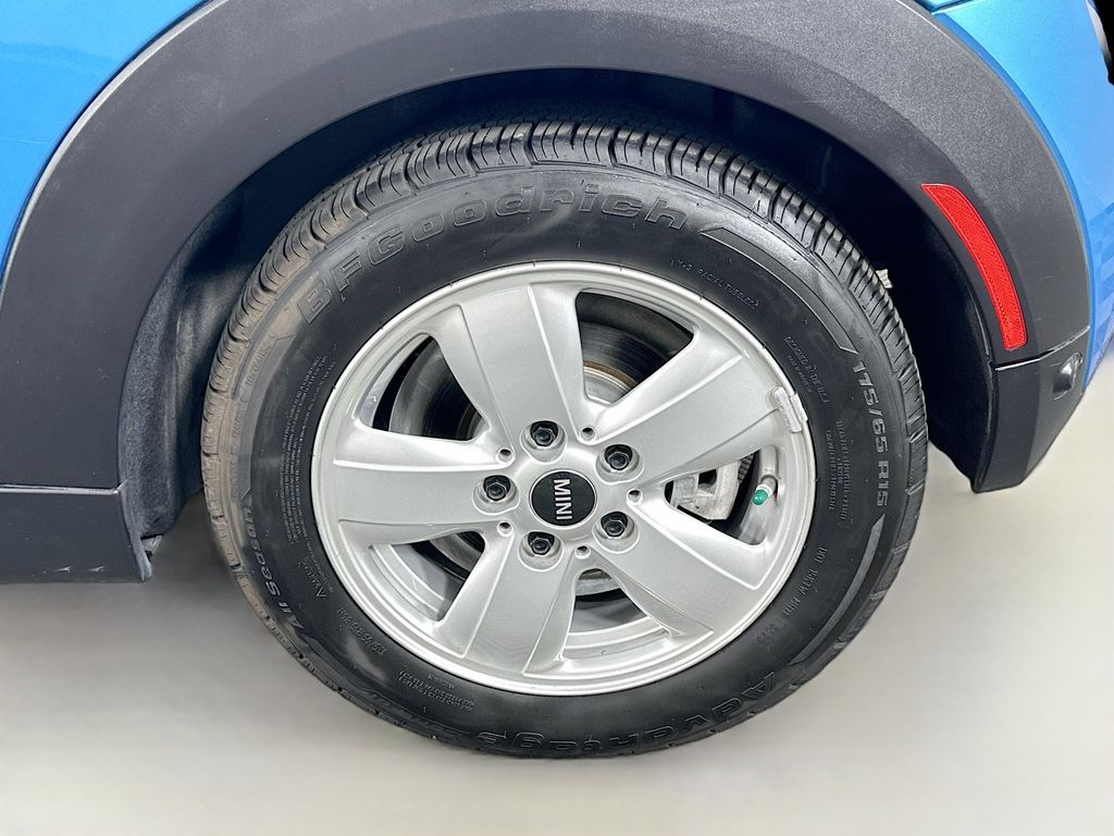 2019 MINI Cooper  27