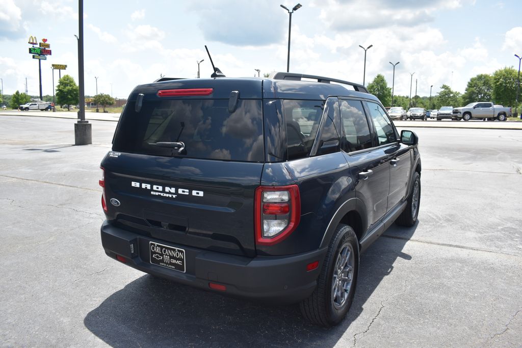 View vehicle photo 7