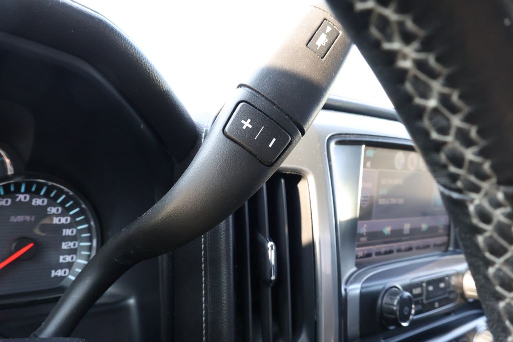 Thumbnail: 2014 Chevrolet Silverado 1500 - 21