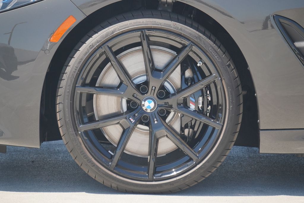 Thumbnail: 2026 BMW 8 Series - 5