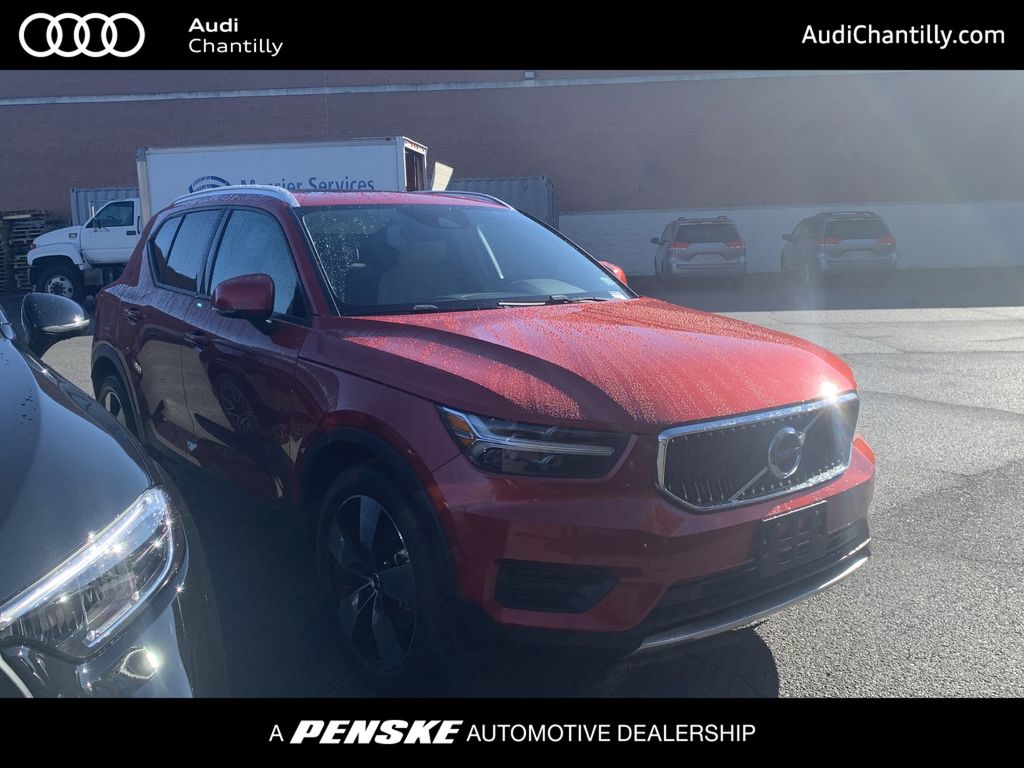 2020 Volvo XC40  -
                Chantilly, VA