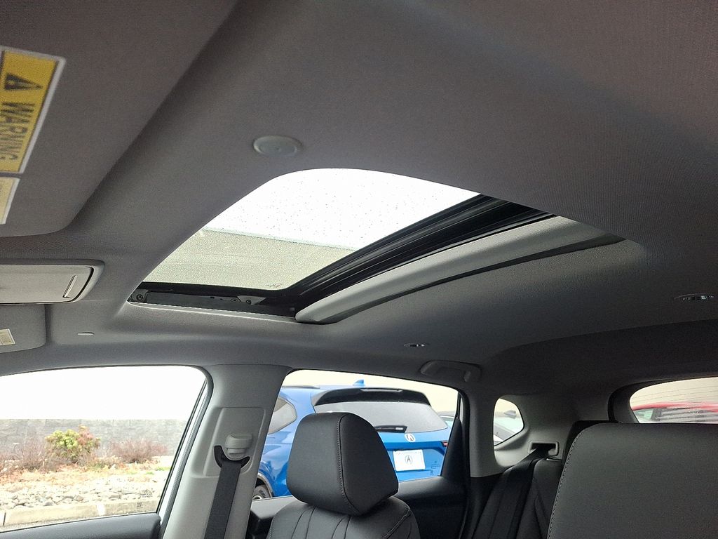 Thumbnail: 2025 Acura ADX - 15