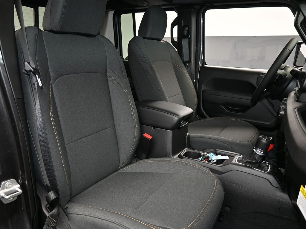 New 2026 Granite Crystal Metallic Clearcoat Jeep Willys image 35