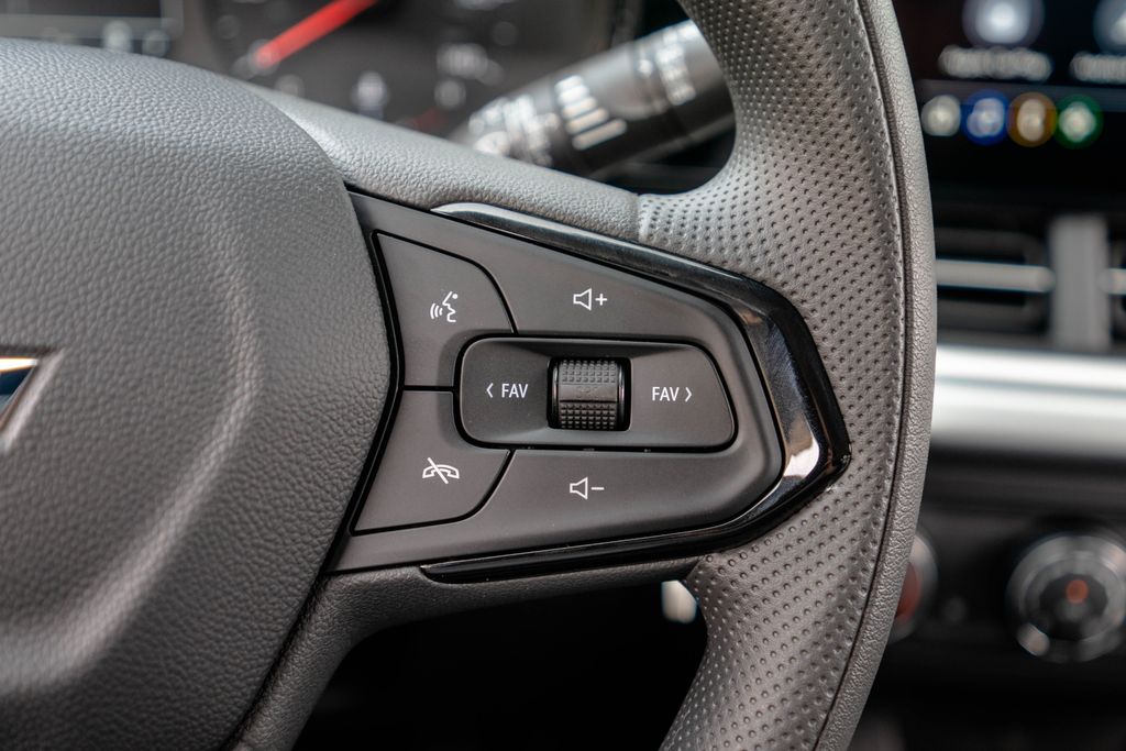 New 2026 Chevrolet Trax SUV