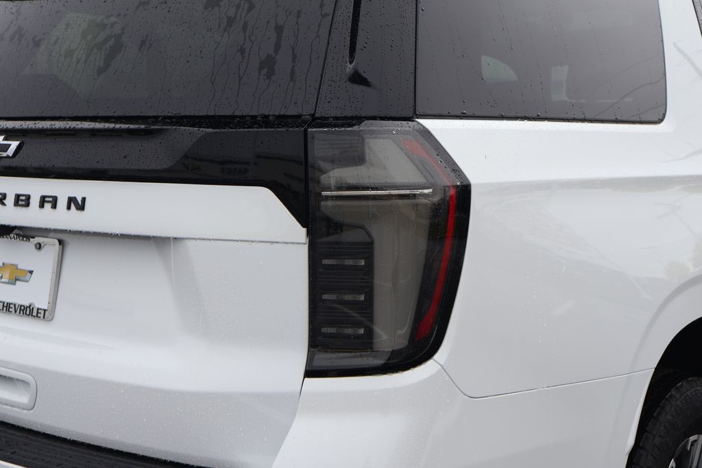 Thumbnail: 2026 Chevrolet Suburban - 7