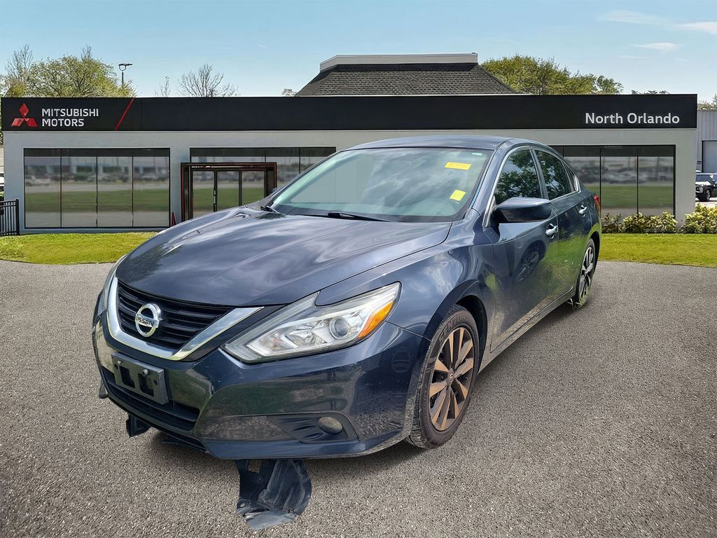 Blue 2018 Nissan Altima Sedan Front-Wheel Drive Continuously Variable Transmission