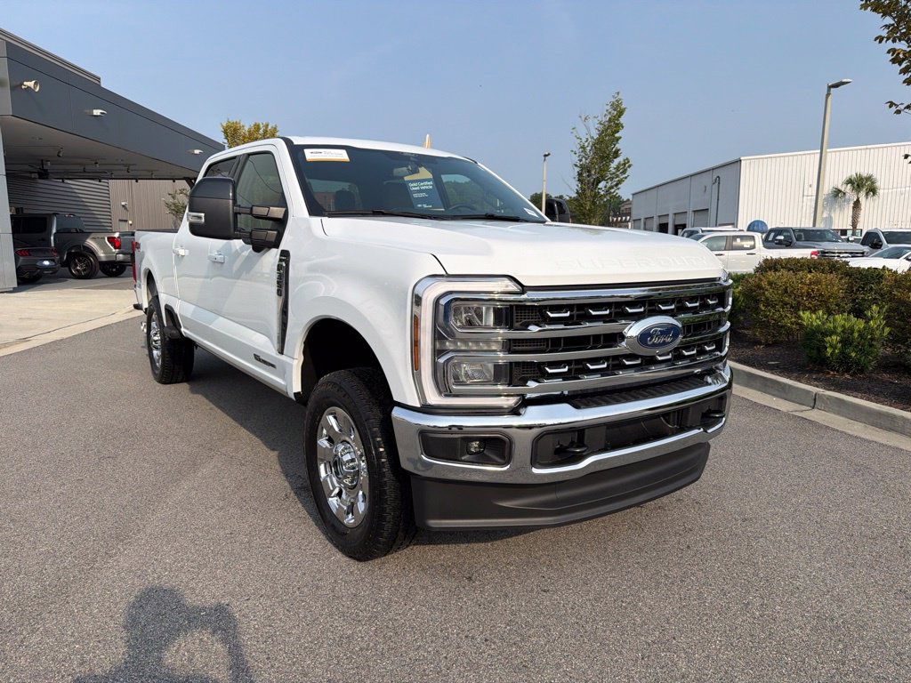 2026 Ford F-350 Super Duty LARIAT