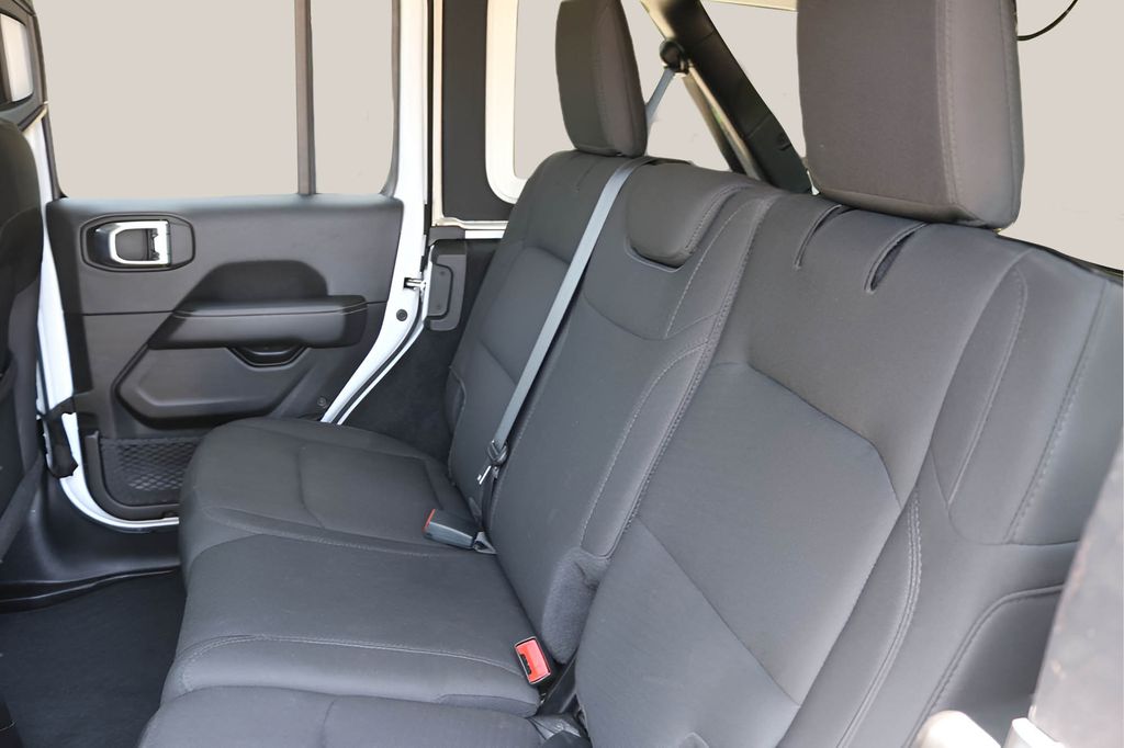 Used Car 2022 Jeep Wrangler  Unlimited Sahara For Sale Under $35,000 In Austin, Texas
