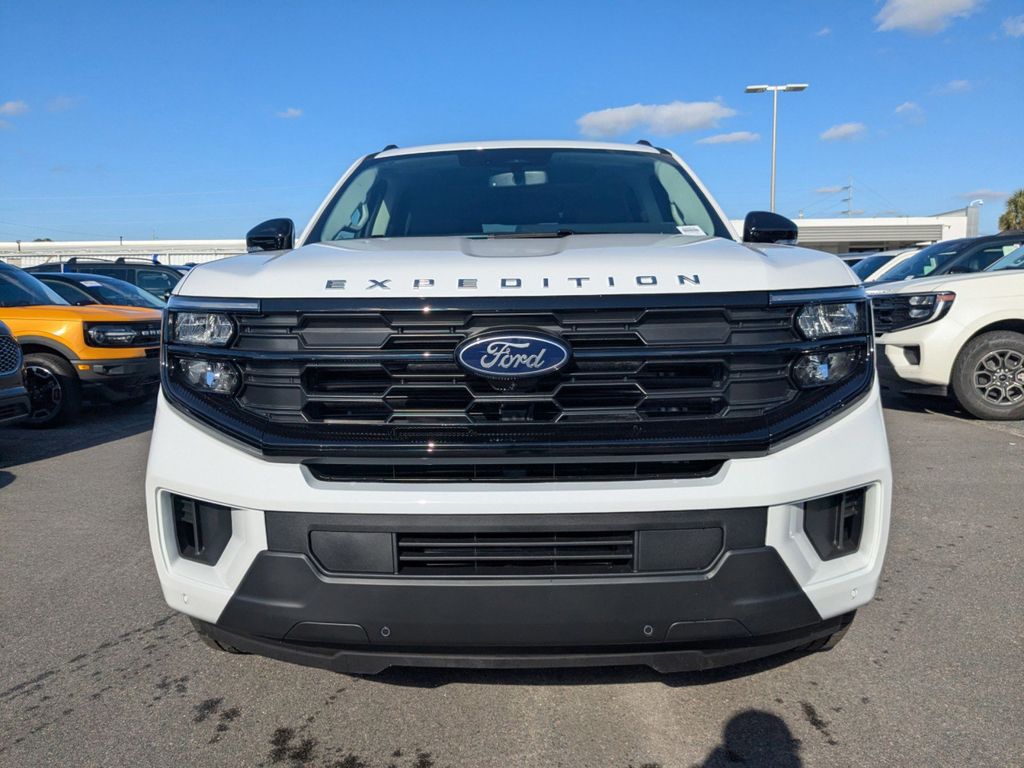2025 Ford Expedition Active MAX