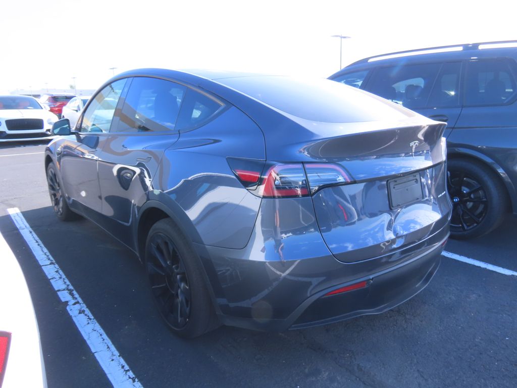 Thumbnail: 2023 Tesla Model Y - 4