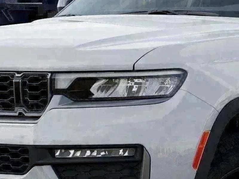 Used 2026 Jeep Grand Cherokee SUV
