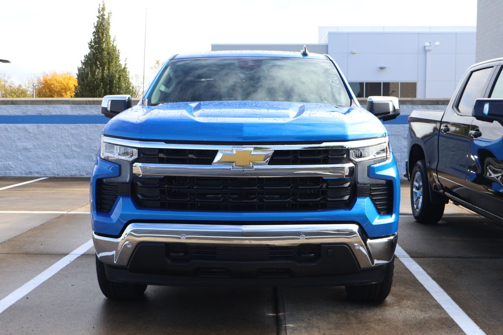 Thumbnail: 2026 Chevrolet Silverado 1500 - 2