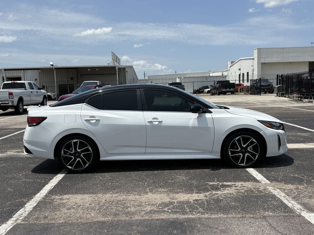 2024 Nissan Sentra SR White at North Houston Mitsubishi