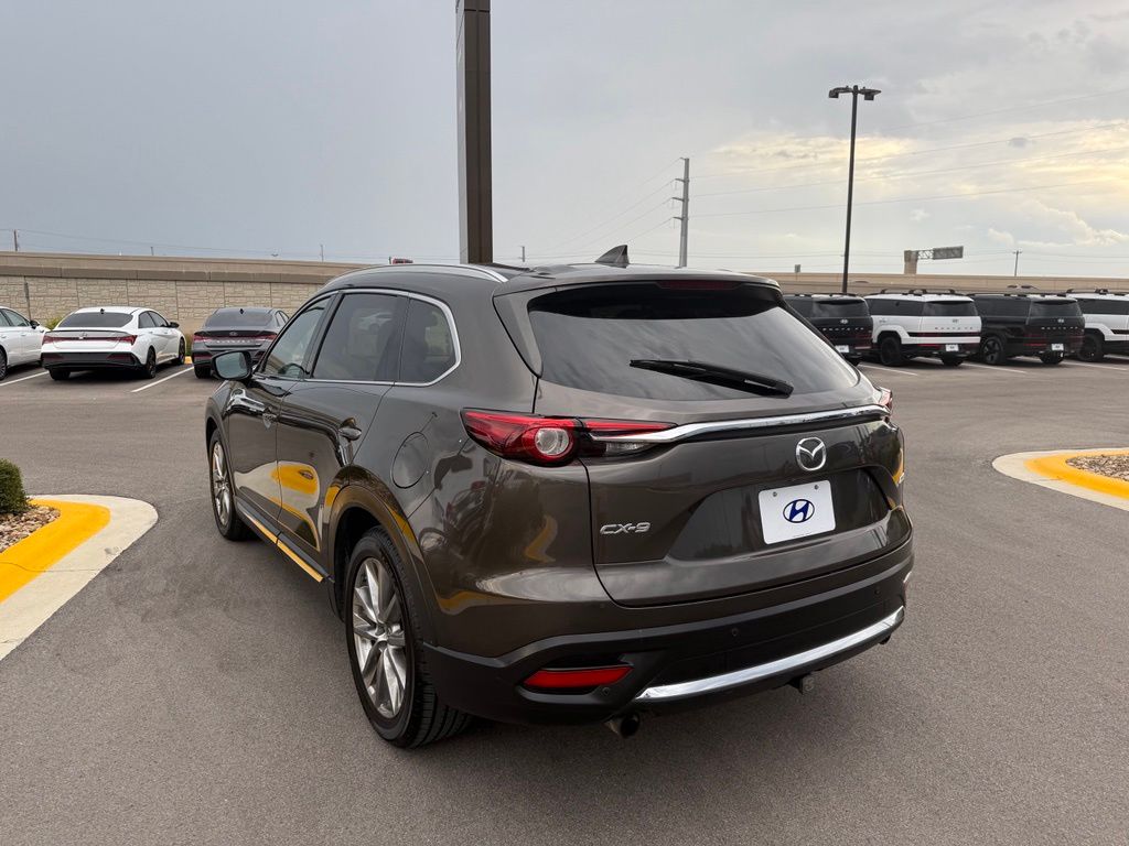 Thumbnail: 2018 Mazda CX-9 - 3