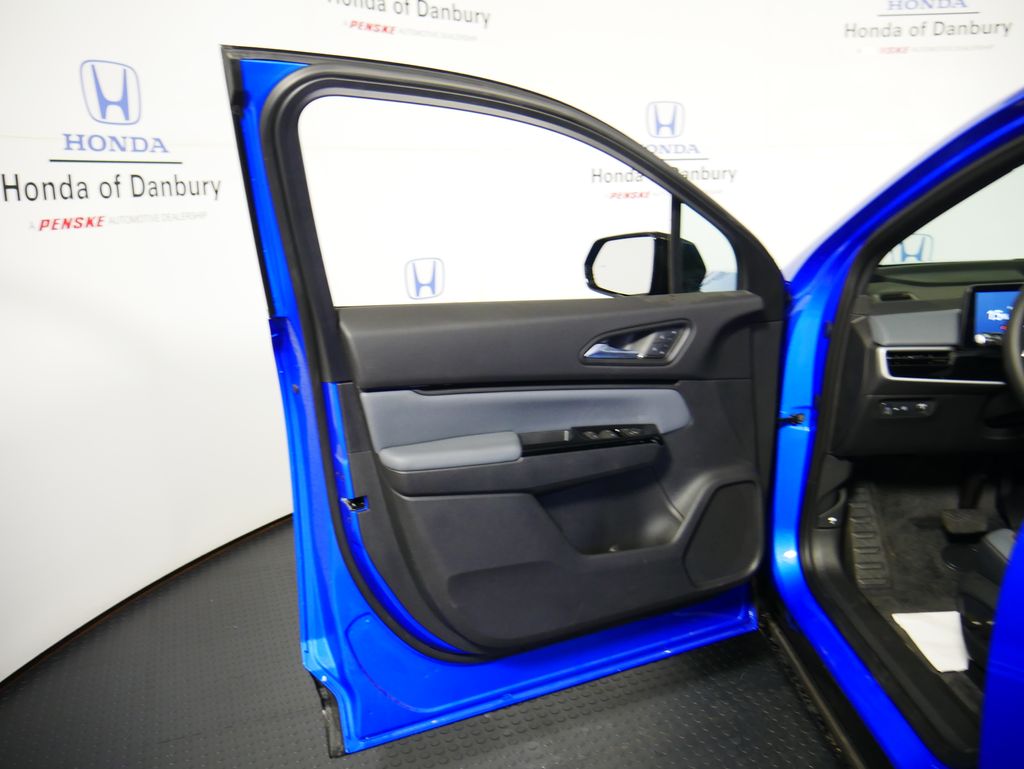 Thumbnail: 2025 Honda Prologue - 13