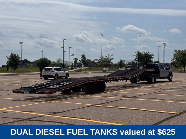 2024 Ford F-450 Chassis LARIAT