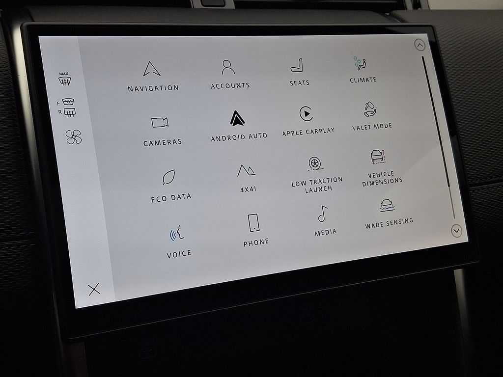 Thumbnail: 2026 Land Rover Discovery Sport - 19