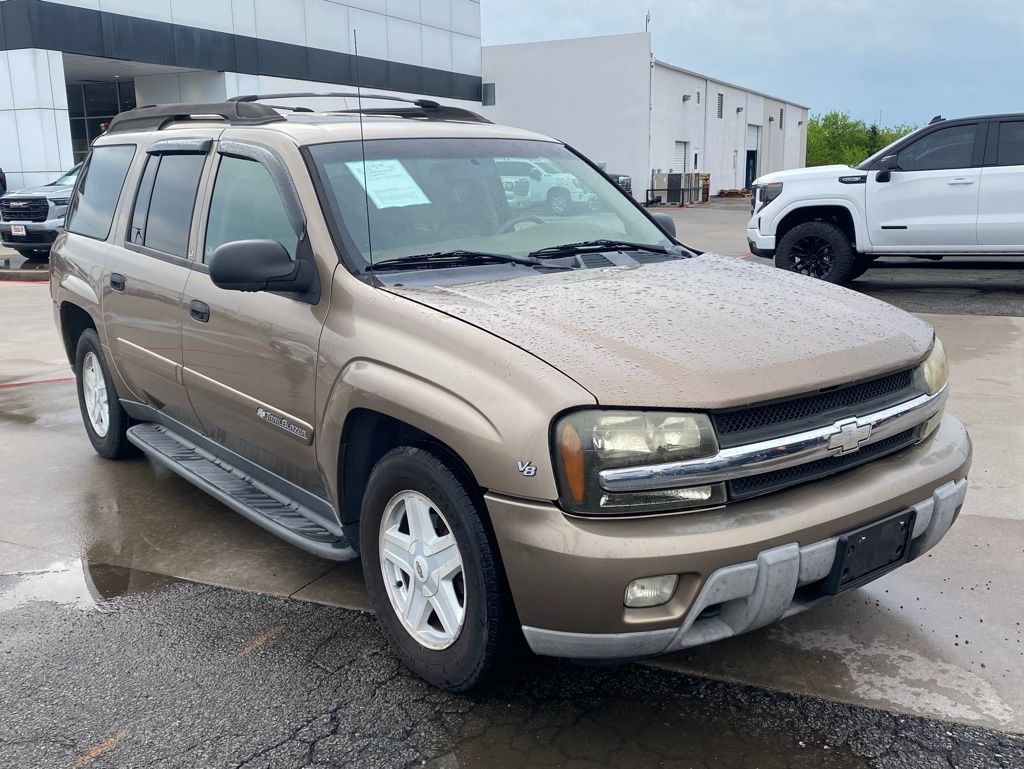 View vehicle photo 7