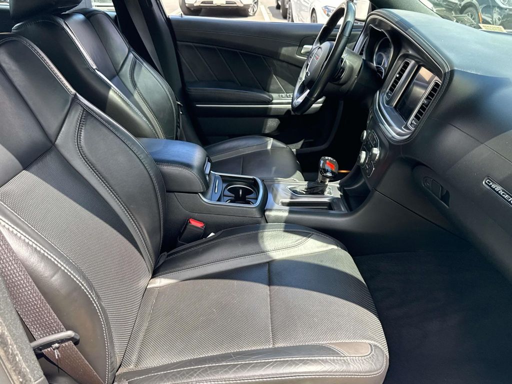 Thumbnail: 2019 Dodge Charger - 20