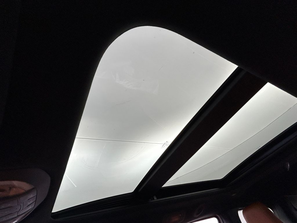 New 2026 Bright White Clearcoat Chrysler Pinnacle image 26