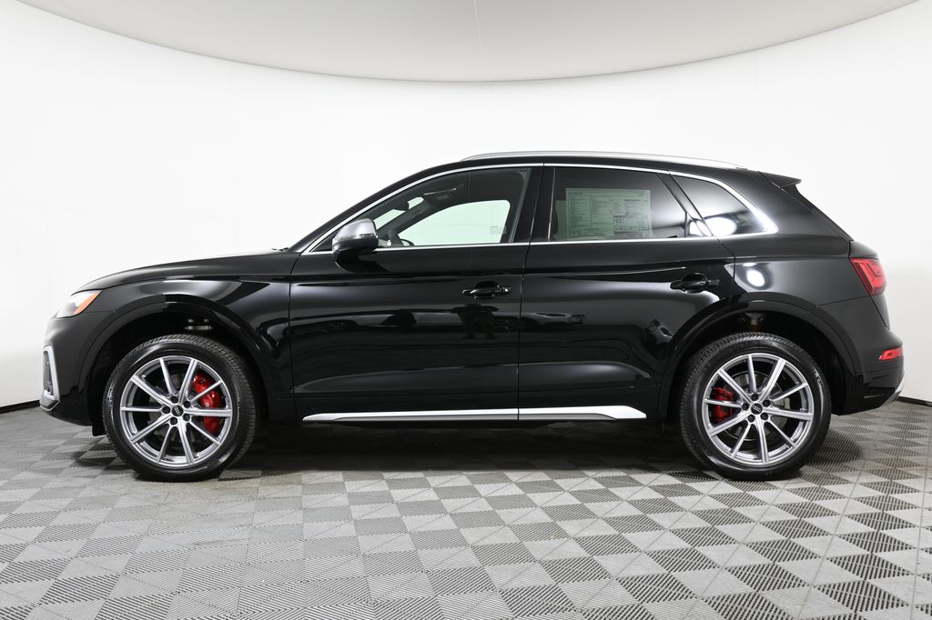 2025 Audi SQ5  2